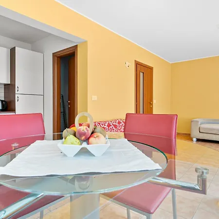 Apartment Trafo Opric