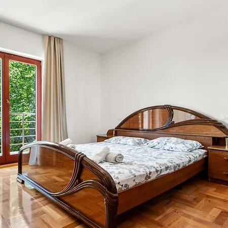 Trafo Apartment *