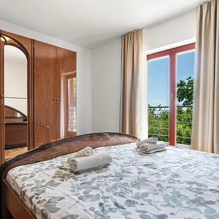 Apartment Trafo Opric